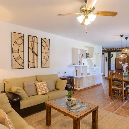 Palmeras De By Ruralidays Holiday home *